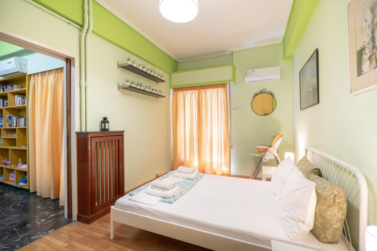 Ampelokipi Metro St. 2 Bedrooms 6 Pers. Apartment Atene Esterno foto