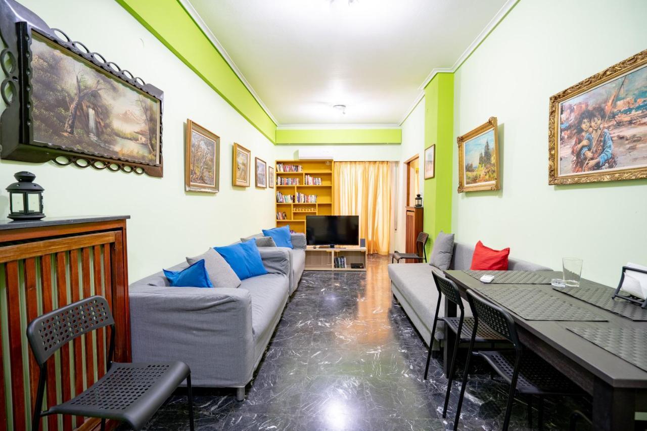 Ampelokipi Metro St. 2 Bedrooms 6 Pers. Apartment Atene Esterno foto