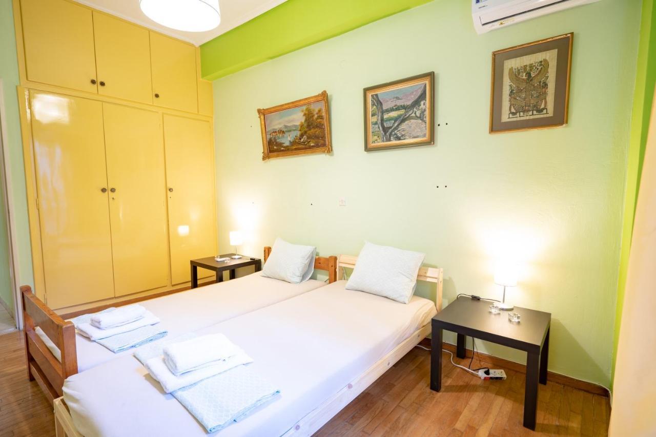 Ampelokipi Metro St. 2 Bedrooms 6 Pers. Apartment Atene Esterno foto